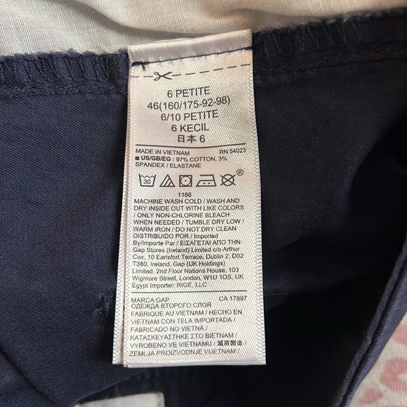 NWT Gap 3 in Shorts Navy Blue- 6P - Picture 8 of 8